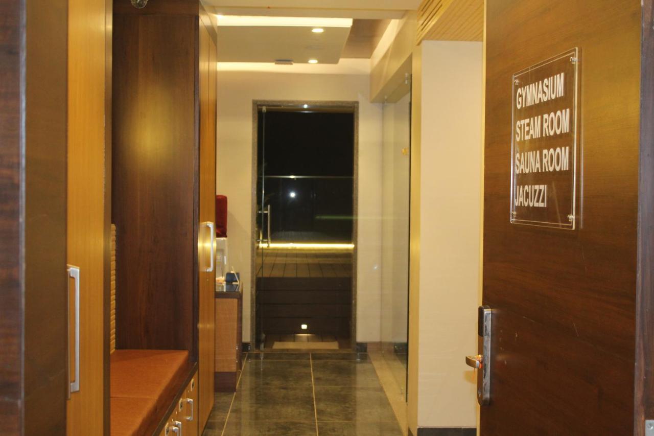 Hotel Rajhans Abhinandan Бхопал Экстерьер фото